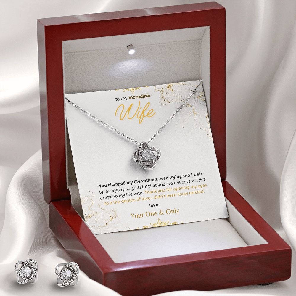 Love Knot Necklace and Earring Set