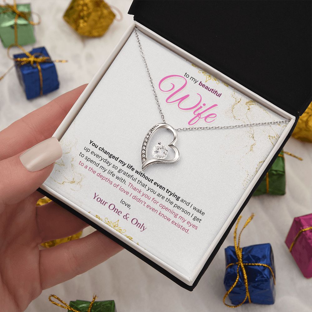 Forever Love Necklace (White and Yellow Gold Variants)